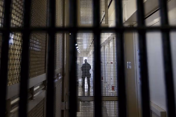 طالبان از رهایی ۱۴ افغان از زندانهای جمهوری آذربایجان خبر داد