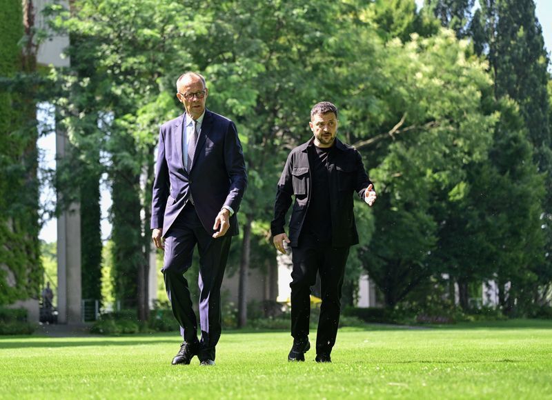 د جرمني صدراعظم وايي د اوکراین جګړه ښايي اوږده شي