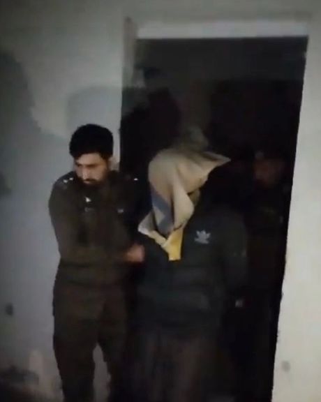 پولیس پاکستان: سه افغان در پیوند به طرح حمله به زندان محل نگهداری عمران خان بازداشت شدند