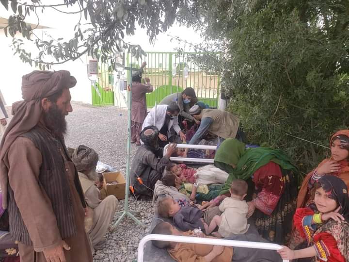 خبرگزاری باختر: بیش از ۵۰ کودک در ولایت زابل به "یک بیماری ناشناخته" دچار شده‌اند