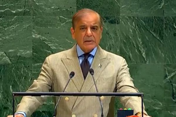 شریف: پاکستان هفت جت هند را سرنگون کرد