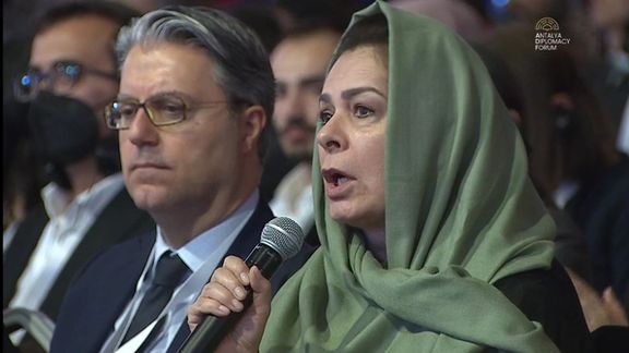 فاطمه گیلانی در آنتالیا: اگر طالبان به زور آمدهاند، حکومت ۲۰ سال گذشته هم به زور آمده بود