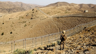 د اساسي قانون ۲۵ تعدیل لغوه کول؛ د پښتونخوا په قبایلي سیمو کې د جنرالواکۍ نوې لوبه