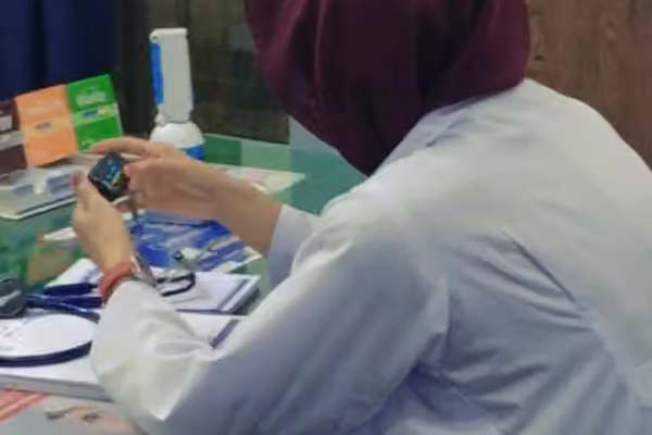 محكمة السند العليا تسمح للطلاب الأفغان بمواصلة دراسة الطب في باكستان