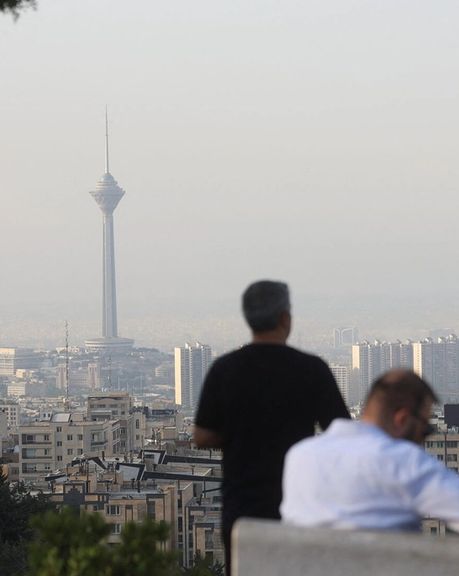 مقام جمهوری اسلامی میگوید پول افغانهای مقیم ایران یک سرمایه است