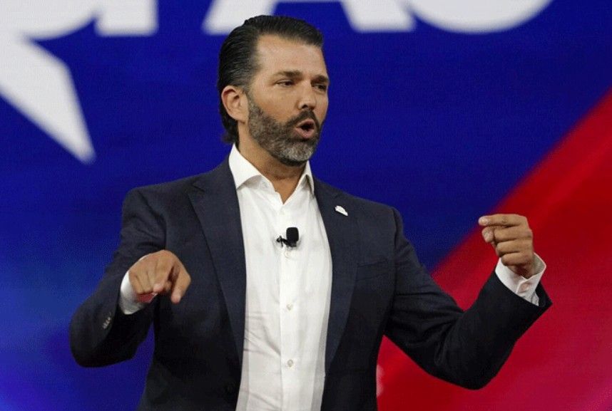 پسر ترامپ وال‌استریت ژورنال را به حمایت از «مهاجران مخالف امریکا» متهم کرد