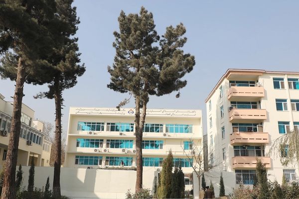 طالبان: په هېواد کې به د غېر پلان شویو ساحو د ودې او پراختیا مخنیوی وشي