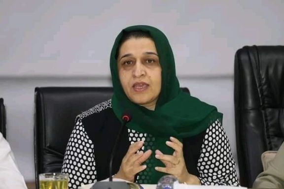 حمله با چاقو به هوتل پناهجویان افغان؛ وزیر سابق امور زنان جان سالم به در برد