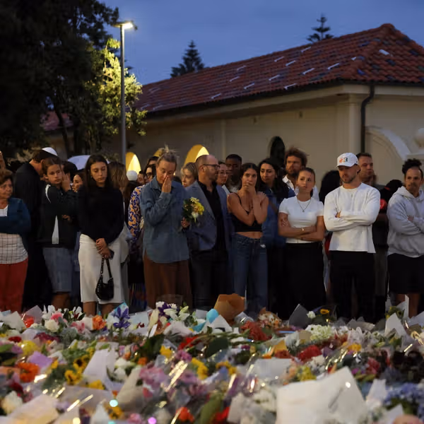 جهان اسلام، به جز طالبان، حمله به یهودیان را محکوم کرد