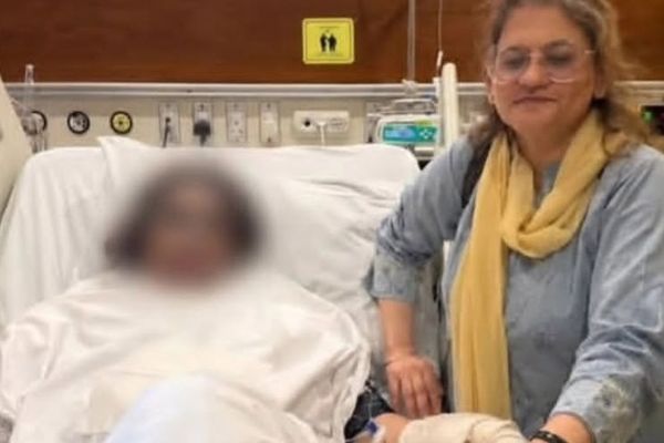 په بلوچستان کې هغه ډاکټره چې پرمخ یې تېزاب پاشل شوي امریکا ته د درملنې لپاره لېږل کېږي