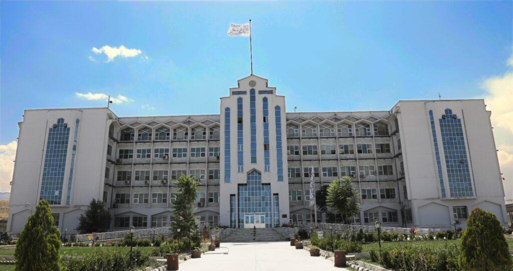 طالبان: په کابل کې ۶ دارالوکالې د ناقانونه فعالیتونو له امله وتړل شوې