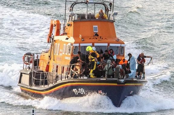 فرانسه: عبور پناهجویان از کانال مانش به بریتانیا ۴۲ درصد افزایش یافت