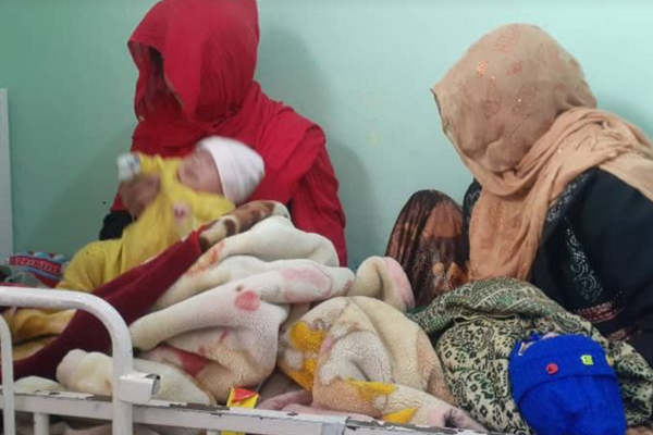 50 Afghan Children Die of Respiratory Diseases in Northern Afghanistan