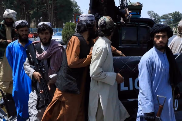 سفیر افغانستان در ژنو: جامعه جهانی اداره طالبان را کاریکاتور یک حکومت بدوی میداند