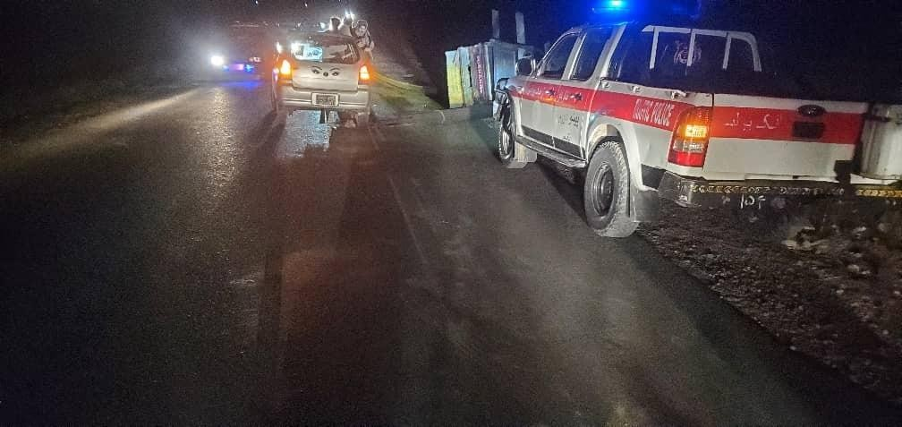 په ننګرهار کې د یوې ټرافیکي پېښې له امله یو کس مړ او درې نور ټپیان شوي دي