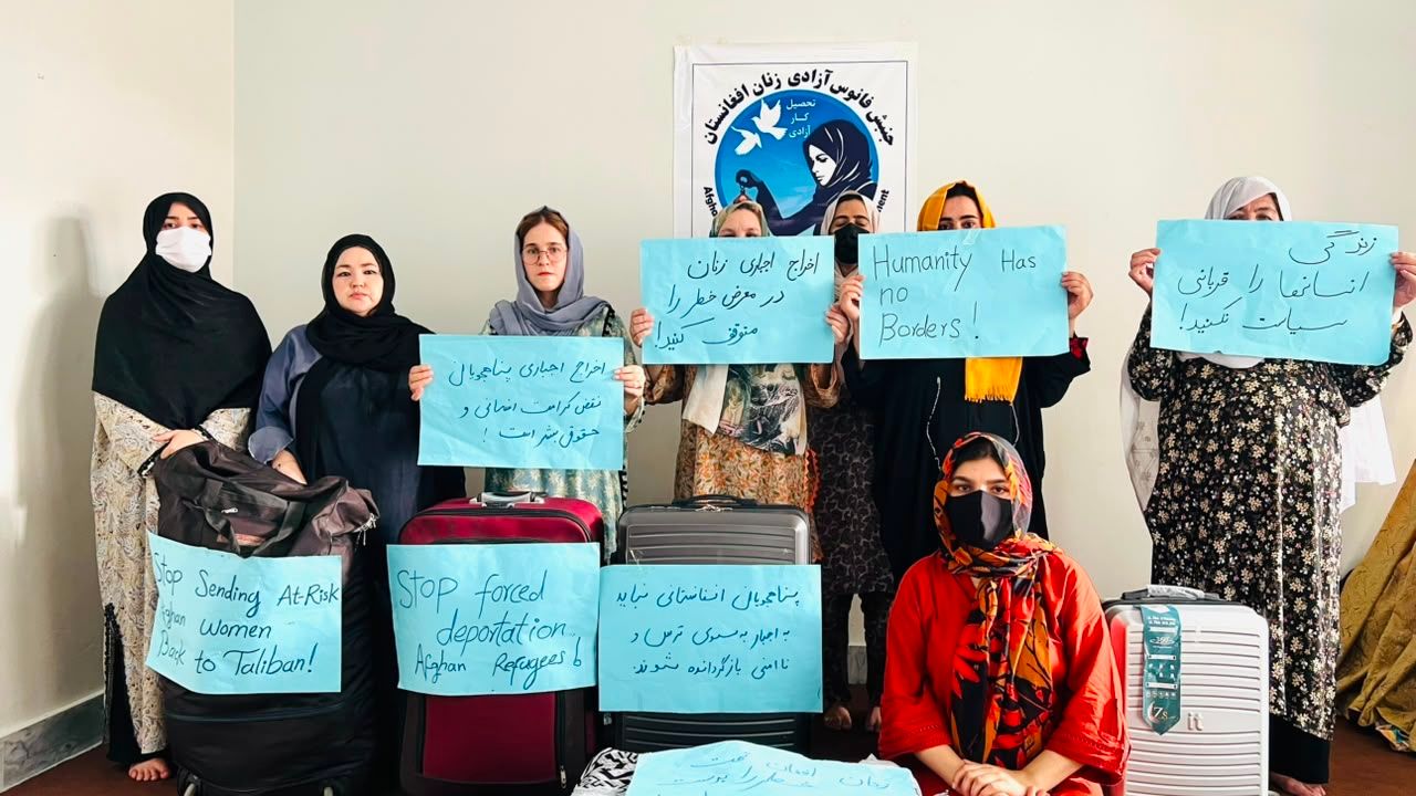 د ښځو د ازادۍ غورځنګ: دامهال په پاکستان کې مېشت افغان کډوال له وېرې او ګواښه ډک ژوند تېروي