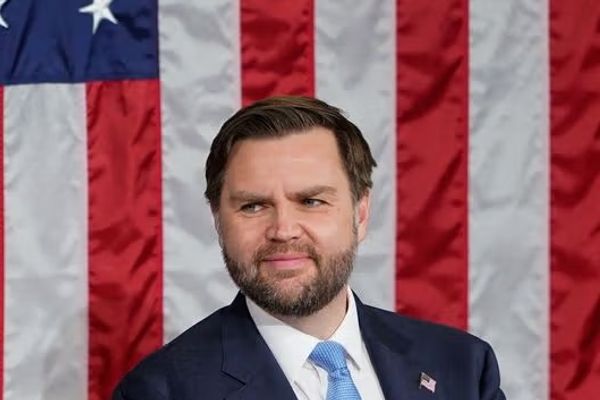 جيډيوېنس: ایران د خپلو زیانمنو شویو اټومي تاسیساتو د بیا رغولو هڅه کوي