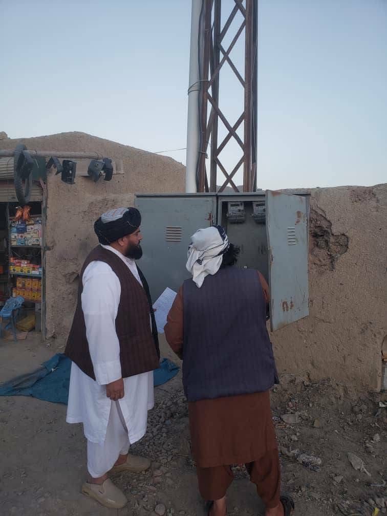 دولتي مامورین: طالبان معاش هم نه راکوي او برېښنا یې هم را باندې قطع کړې