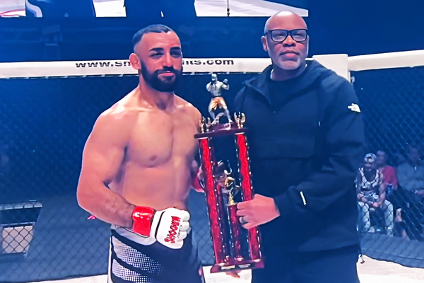 درخشش ذکی محسن در قفس؛ ناکاوت تماشایی حریف امریکایی در کمتر از سه دقیقه