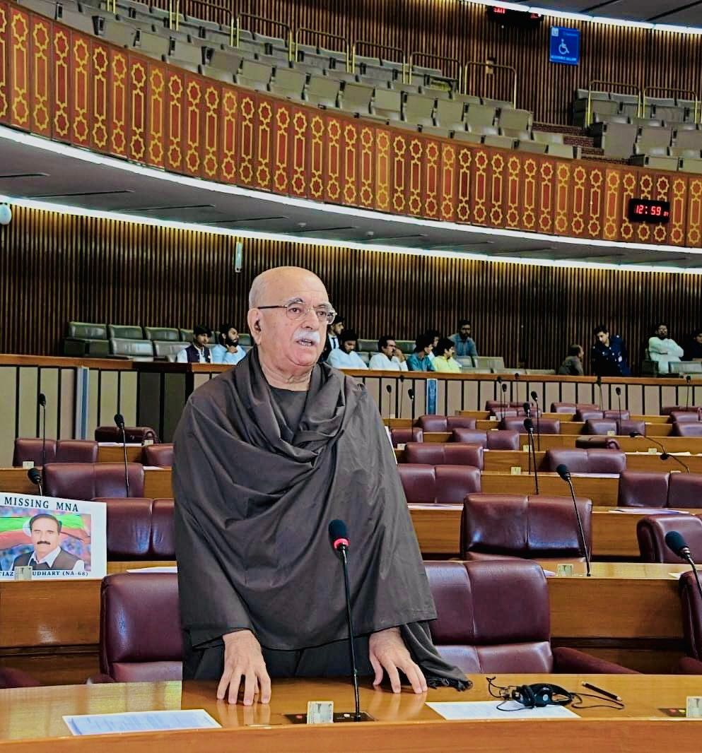 محمود خان اڅکزی: که بلوڅانو ته حق ورکړل شي ترهګري به ختمه شي