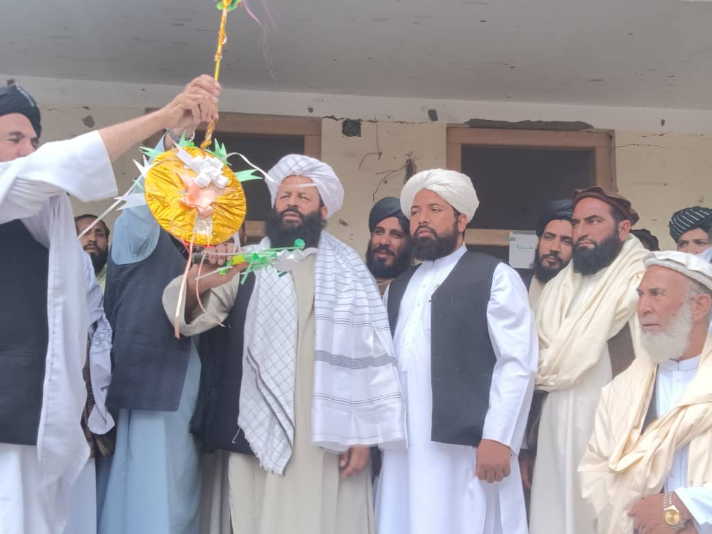 د نجونو پر زده‌کړو له بندیز سره؛ د ننګرهار په سړو سیمو کې نوی ښوونیز کال پیل شو