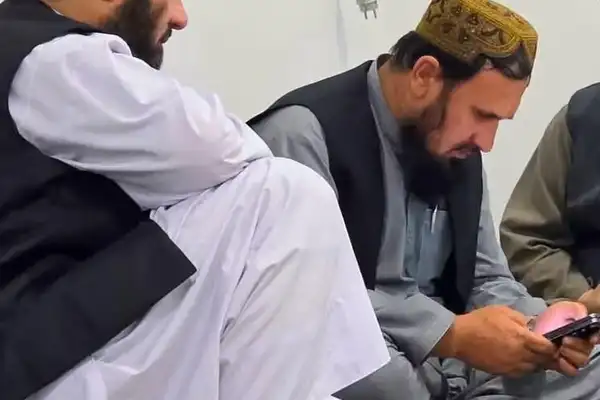 د طالبانو لوی درستیز له جمعه خان فاتح سره د خبرو لپاره بدخشان ته تللی