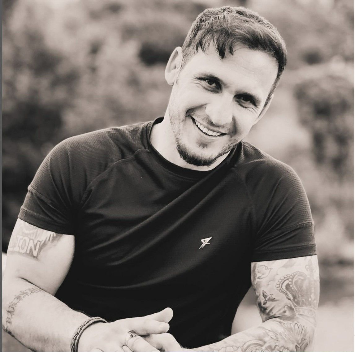 جرمن پولیس د هغه افغان په لټه کې دي چې خپله ۲۰ کلنه مېرمن یې وژلې