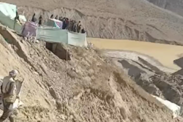 اشتباك للسيطرة على منجم ذهب في شيوه ببدخشان