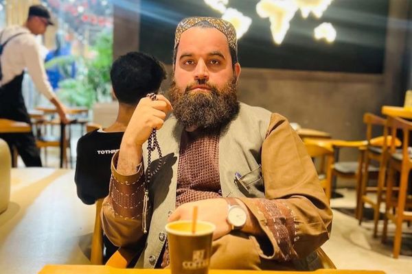 طالبانو له جرم پرته د نجونو د زدهکړو مدافع او دیني عالم بشیراحمد حنفي نیولی دی