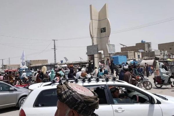 وسله والو د کندهار په سپین بولدک ولسوالۍ کې د یوه جومات ملا امام وژلی