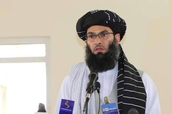 حنفي د مدرسې فارغانو ته: له هر ډول قومي او ژبني تعصباتو پرته د نظام ملاتړ لپاره کار وکړئ