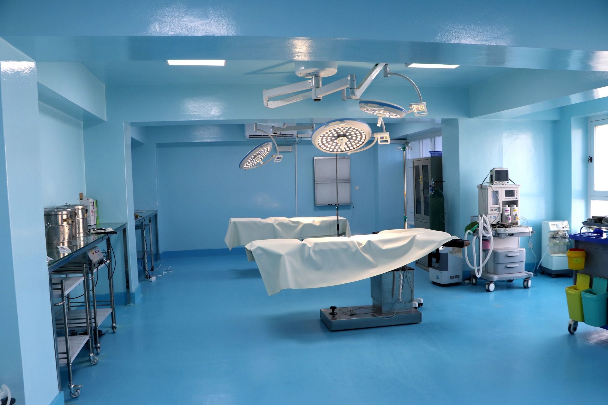 طالبانو د کندهار پوهنتون تدریسي روغتون د ملا عمر په نامه نومولی