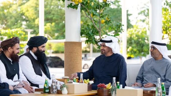 سفر غیر منتظره سراجالدین حقانی به امارات متحده عربی