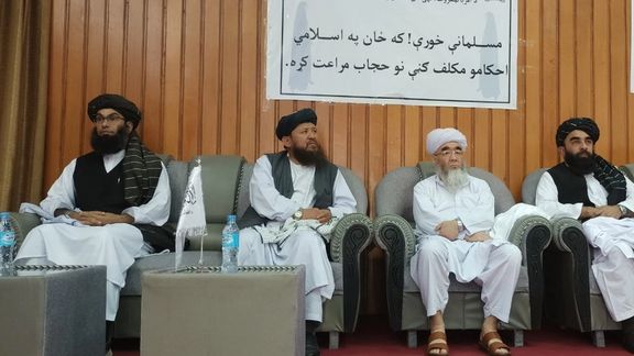 حجاب اجباری؛هدر بار میگوید باید پاسخ جدی به حمله روزافزون طالبان به حقوق زنان داده میشد