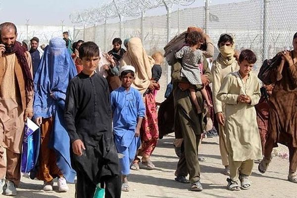 Pakistan Deports Over 11000 Afghan Migrants In 9-Day Crackdown