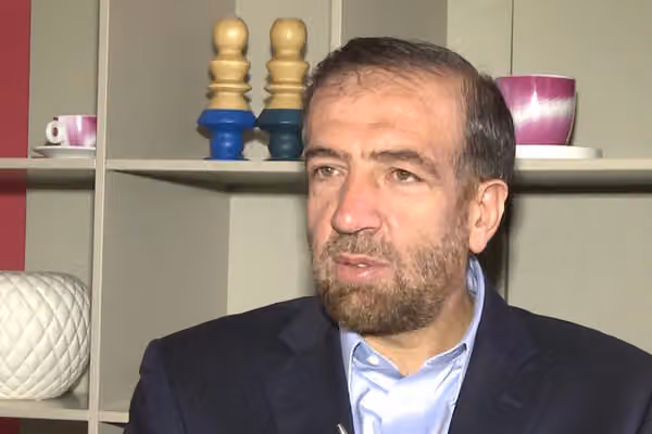 شریعت، خرد و طالبان