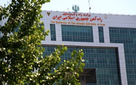 د ایران د رېل پټلۍ ادارې ویلي، چې د افغانستان ترانزیټي ګاډی د تهران له لارې تېر شوی