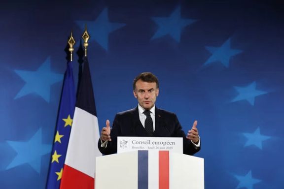 مکرون پزشکیان ته: تهران دې د اټومي او توغندیزو مسایلو د حل لپاره بېرته خبرو ته را وګرځي