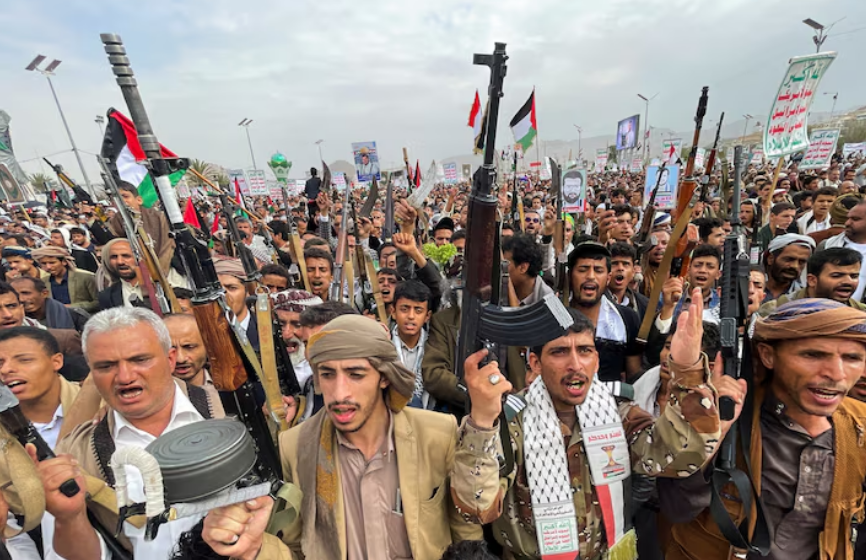 حوثی‌های یمن از حمله به سه کشتی در دریای سرخ و دریای مدیترانه خبر دادند