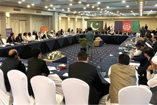 مخالفو طالبان: السلام والاستقرار في أفغانستان وباكستان مرتبطان ارتباطًا وثيقًا