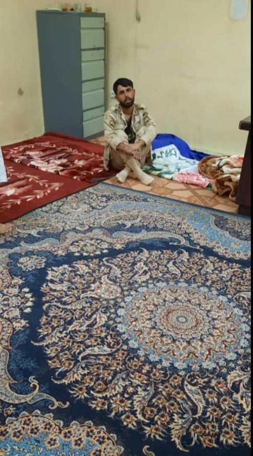 یک روز پس از واگذاری سفارت افغانستان: طالبان یک مرزبان ایرانی را بازداشت و لت و کوب کردند