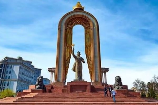 والدین در تاجیکستان اجازه ندارند بیرون از فهرست دولتی برای نوزادان خود اسم بگذارند