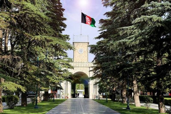 د خطر زنګ؛ کاذب روایتونه او کاذب غرور