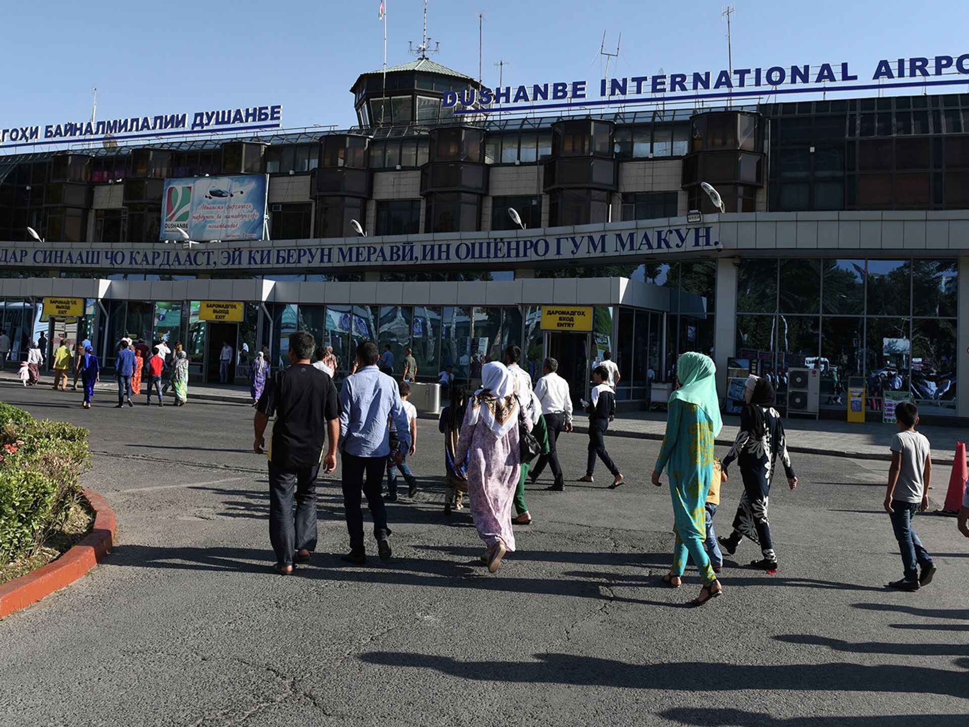 تاجیکستان از شهروندانش خواست از سفر به روسیه خودداری کنند