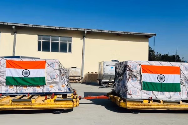 India Delivers 13 Tones Of TB Vaccines & Medical Aid To Afghanistan