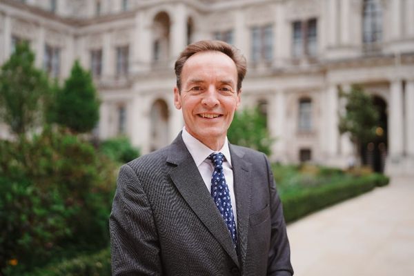 ریچارډ لېنډسي: د افغان مېرمنو په اړه د ملګرو ملتونو وروستی راپور د اندېښنې وړ دی