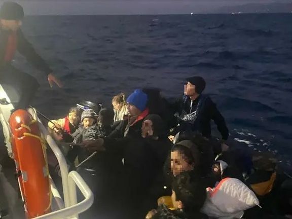 گارد ساحلی ترکیه ۴۲ پناهجوی افغان را در شهر ازمیر بازداشت کرد