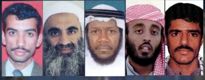 د ګونتنامو پنځه بندیان چې د سپتمبر ۱۱ مې پېښه کې په همکارۍ تورن دي.