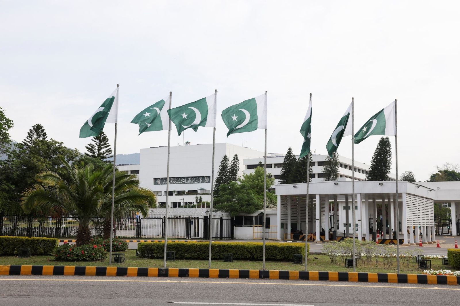 رویترز از احتمال دومین دور مذاکرات امریکا و ایران در اسلام‌آباد خبر داد