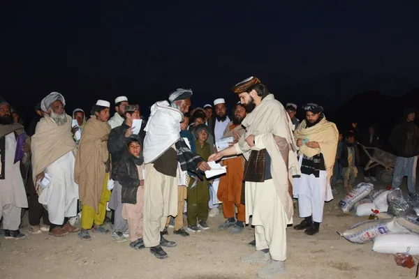 د طالبانو د اقتصاد وزیر: د پاکستان د بریدونو لها مله څه باندې ۲۷ زره کورنۍ بېځایه شوې دي